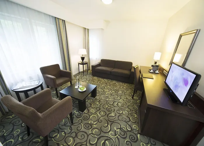 Отель Bilderberg De Bovenste Molen 4*